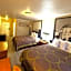Super 8 by Wyndham Hollywood/LA Area