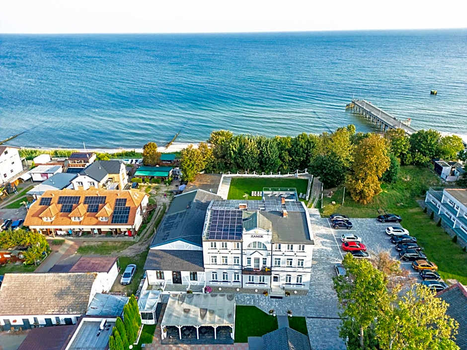 ZAMEK NA PIASKU - Tuż przy Plaży