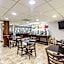 Quality Inn & Suites Arden Hills - Saint Paul North