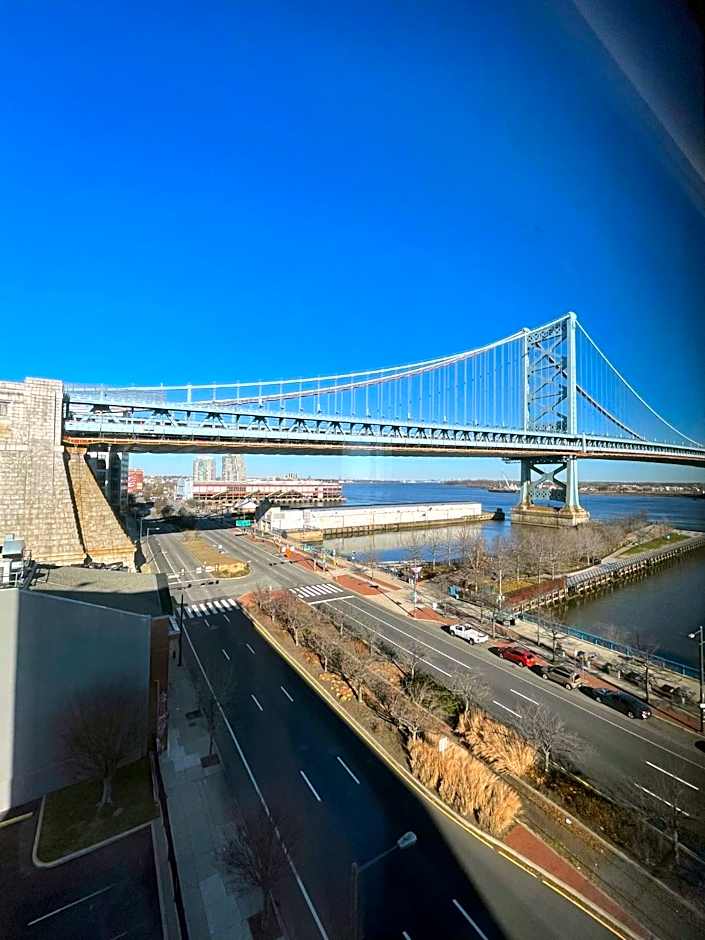 Holiday Inn Express Philadelphia Penns Landing By IHG