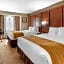 Comfort Inn Portland near I-84 and I-205