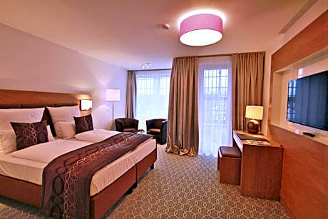 Deluxe Double Room with Balcony