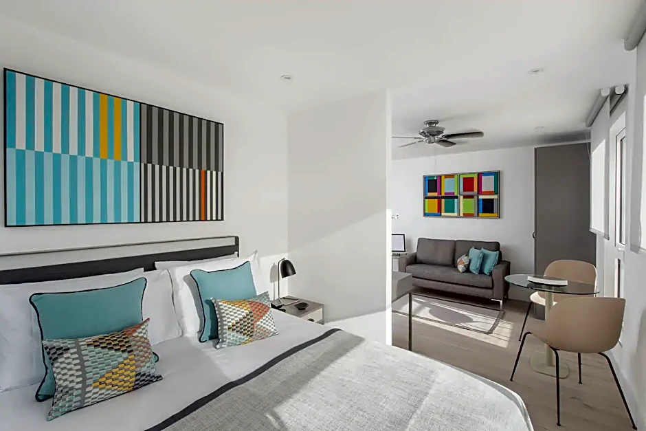 Q Square by Supercity Aparthotels