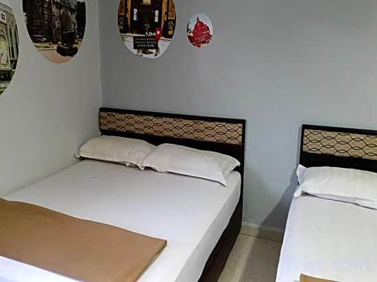 OYO 90254 D Anugerah Hotel