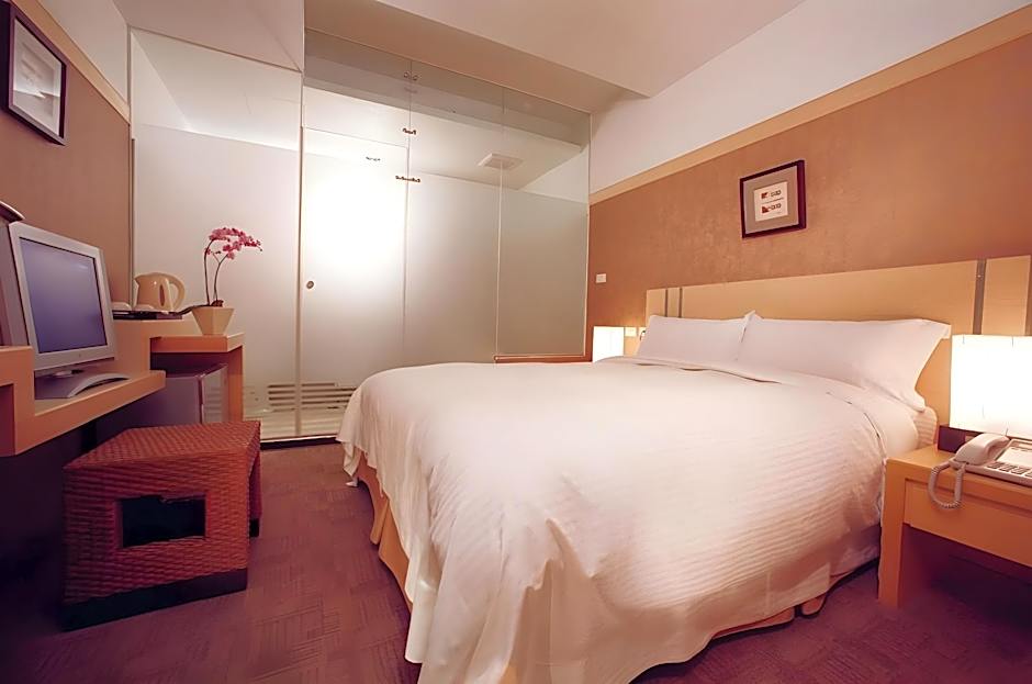 Gamalan FL Spring Hotel