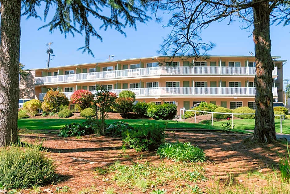 Riverfront Inn Roseburg