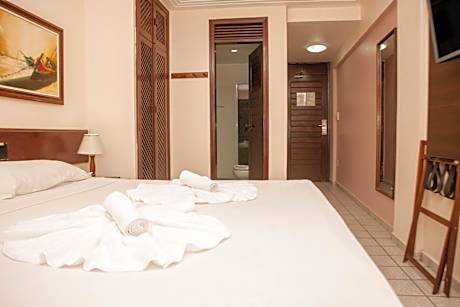 Double Room with Balcony and Sea View