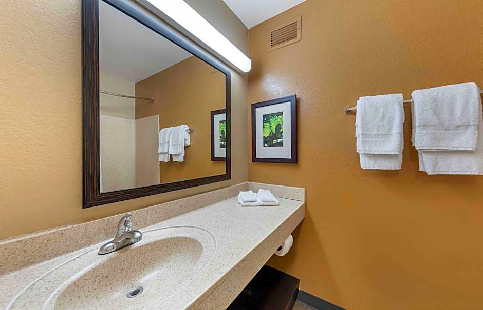 Extended Stay America Suites - Bakersfield - California Avenue