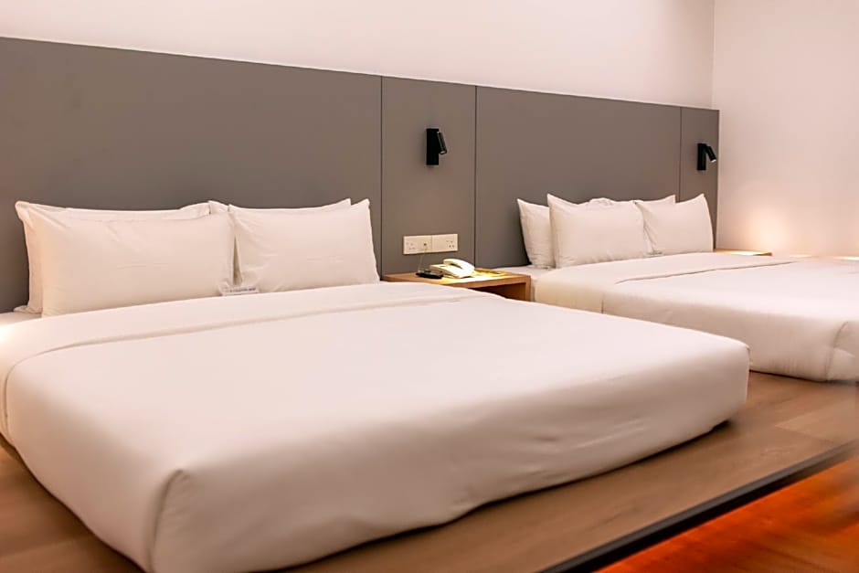 Win Hotel