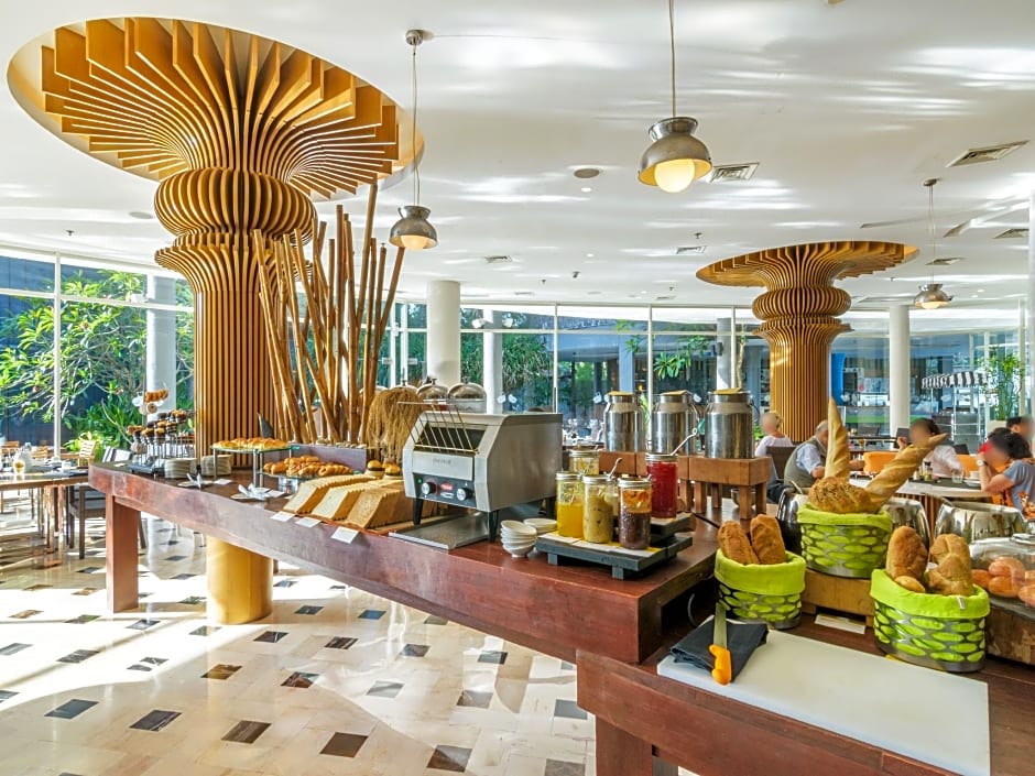 Le Meridien Bali Jimbaran