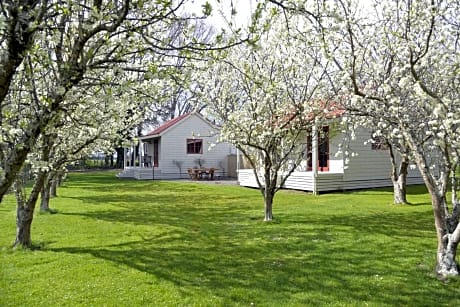 Terracotta Lodge & Cottages