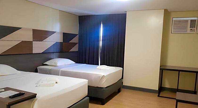 Travelite Hotel Legarda