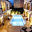 Saint John Hotel