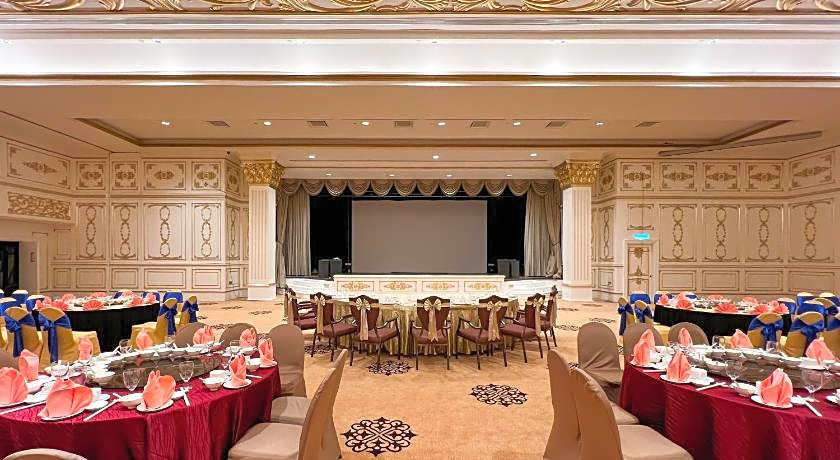 Puteri Wing - Riverside Majestic Hotel