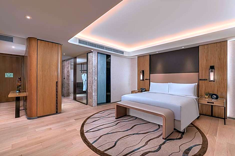 Premier 1 King Bed, Bay View — 5 fotoğraftan 1. fotoğraf