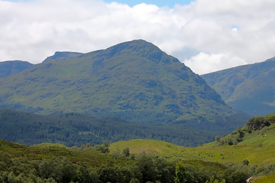 Loch Arklet House