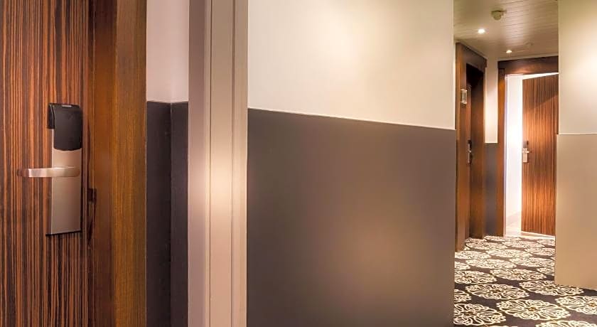 Hotel Acanthe - Boulogne Billancourt