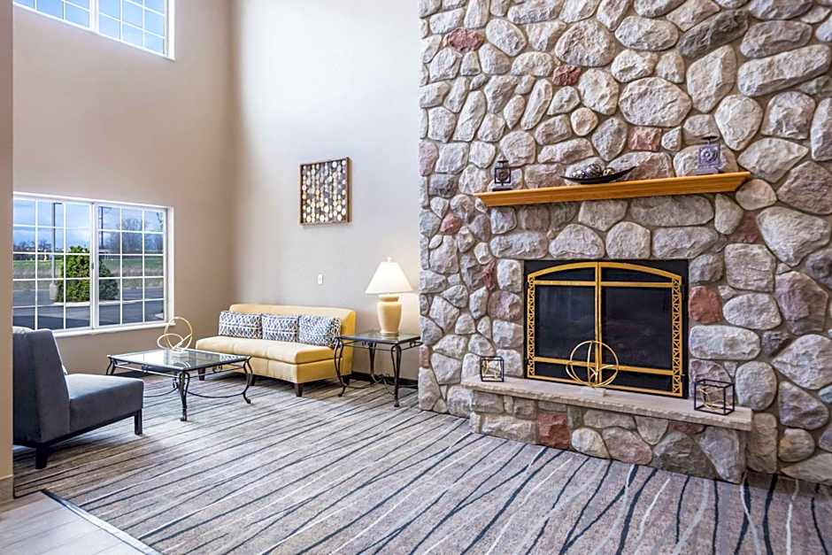 Quality Inn & Suites Lodi I-90