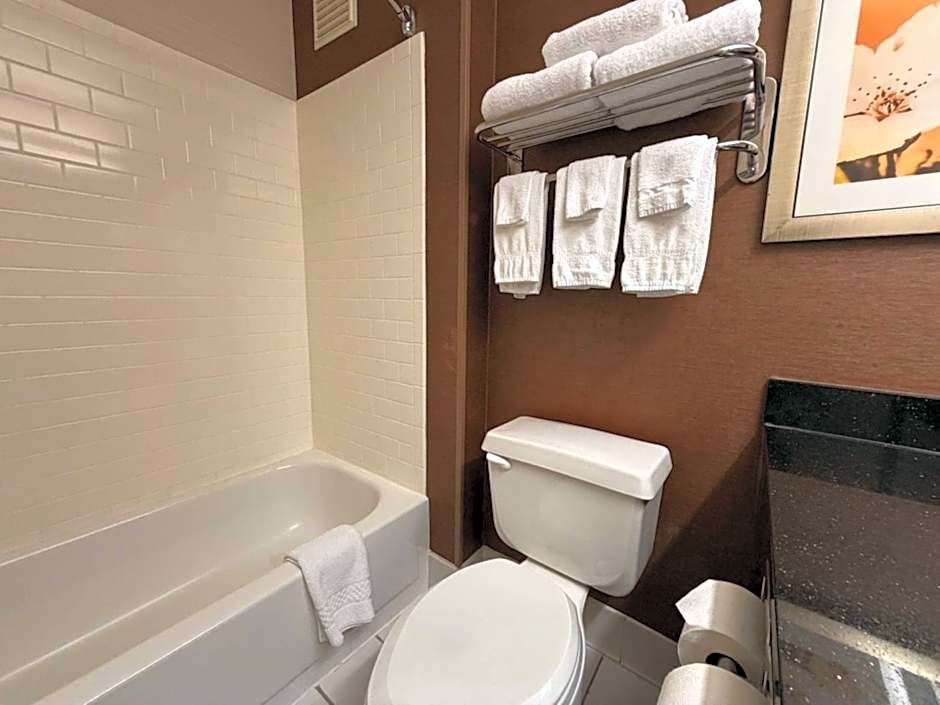 SureStay by Best Western Bismarck