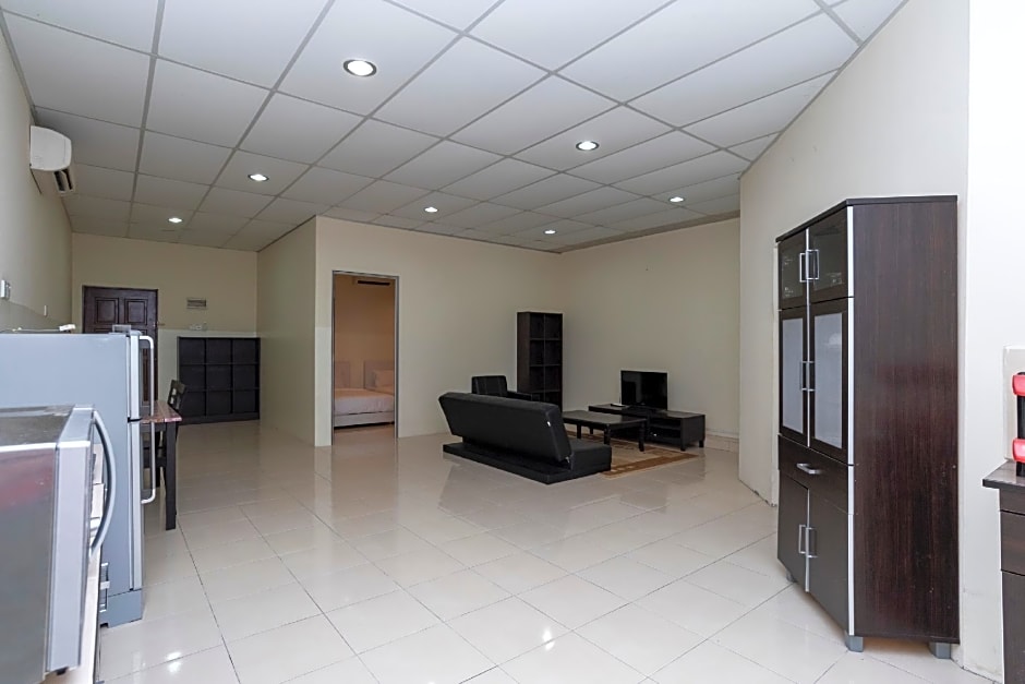 OYO 586 My Residence