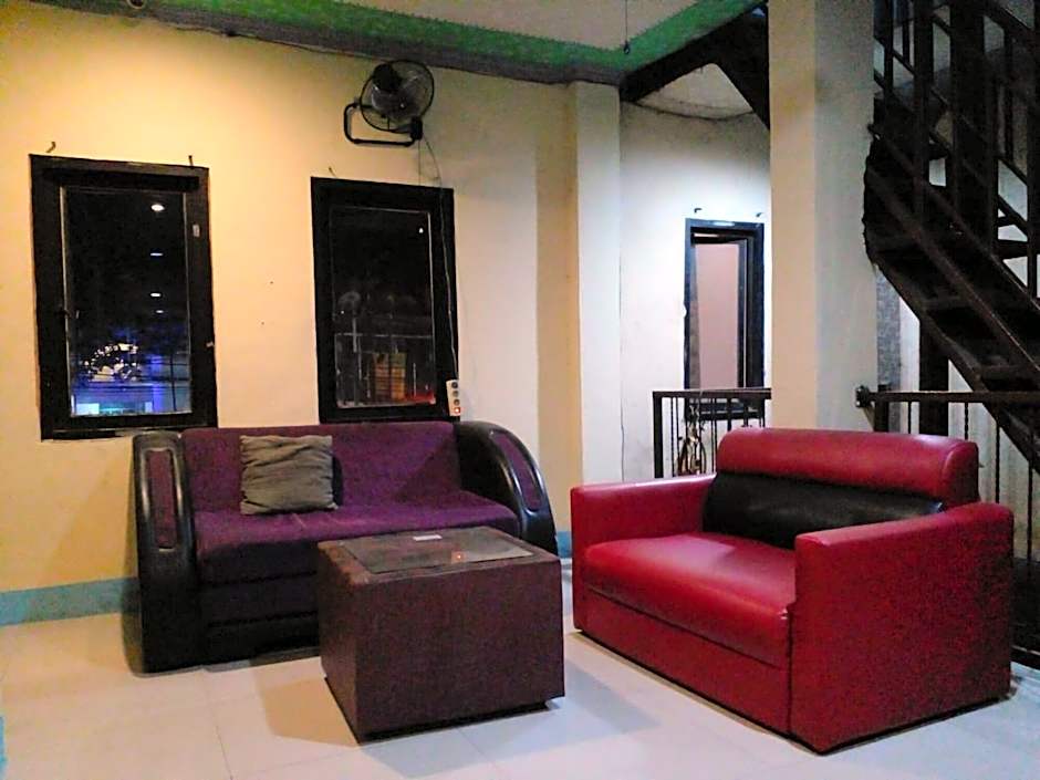 Hotel Alifah 1 by ZUZU