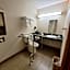 Quality Inn & Suites Marion