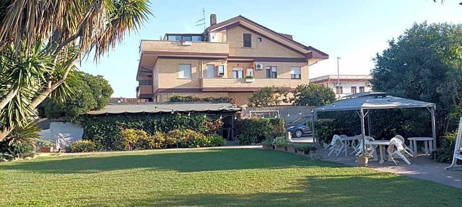 King Suite - Intera Suite vicino Aeroporto e Fiera di Roma