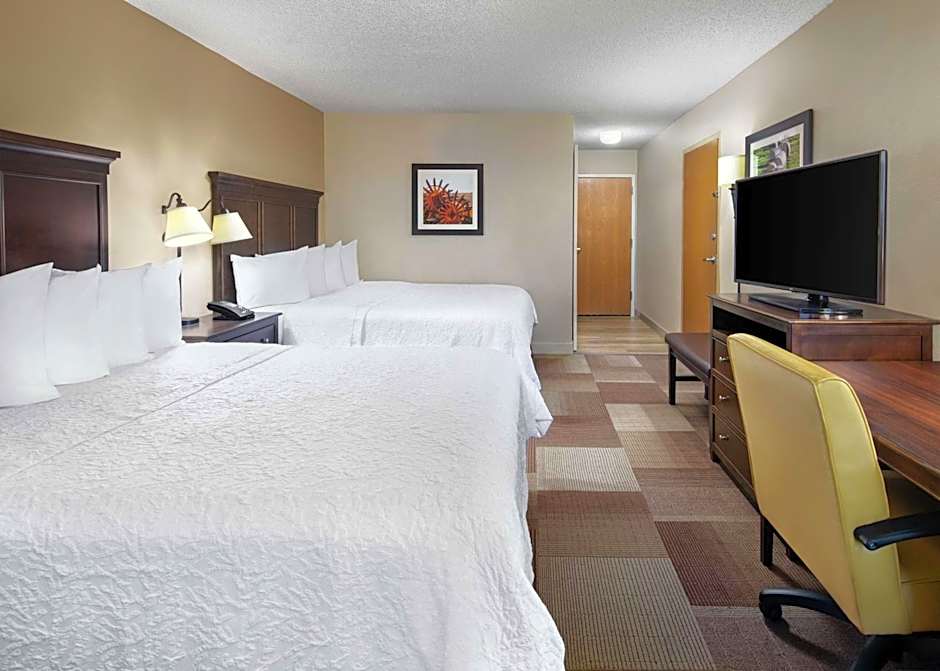 Hampton Inn By Hilton Dallas/Irving-Las Colinas