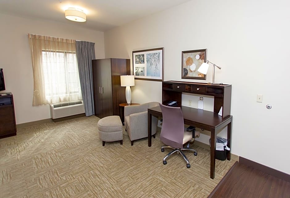 Staybridge Suites Bowling Green By IHG