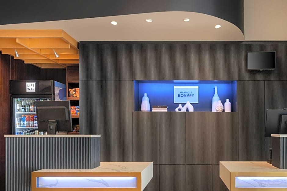 Courtyard by Marriott New York Manhattan/Soho