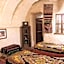 Kismet Cave House