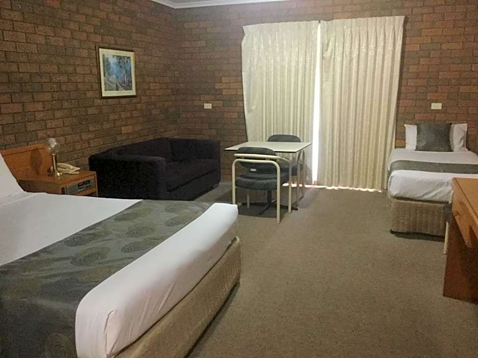 Sportslander Motor Inn