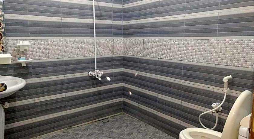 Hotel Inn – Karachi, OK