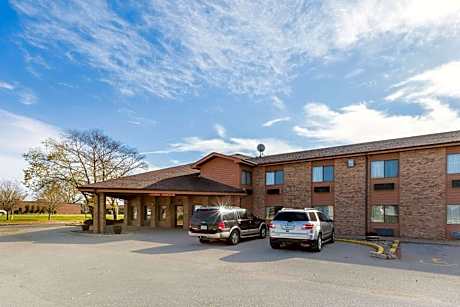 Quality Inn - Storm Lake