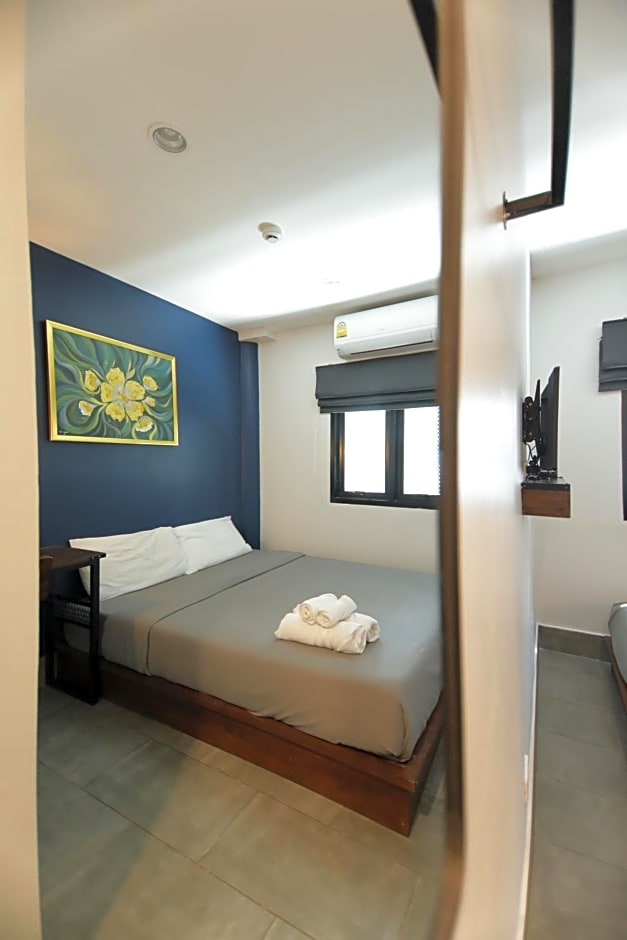 WiRE BANGKOK PRAKHANONG