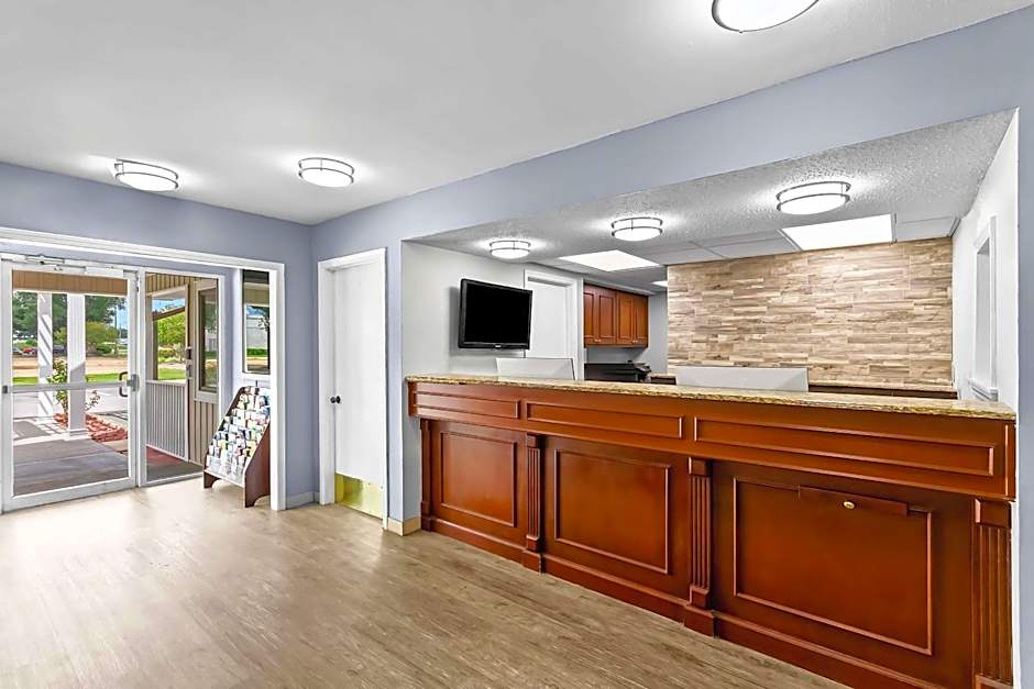 SureStay Studio by Best Western Pensacola