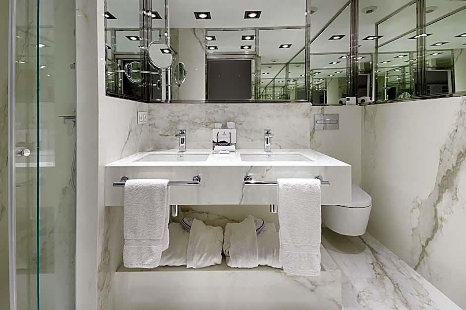 Hotel De Londres Y De Inglaterra