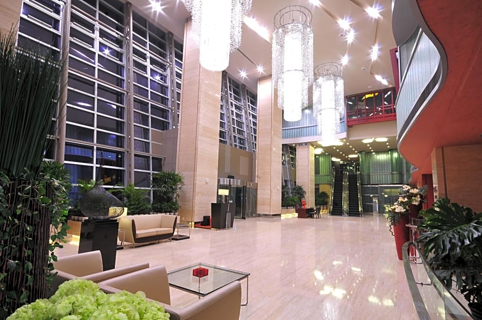 Holiday Inn Xian Greenland Century City By IHG