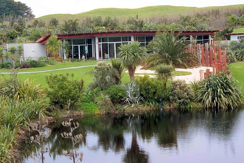 The Lakes - Kai Iwi Lakes Exclusive Retreat