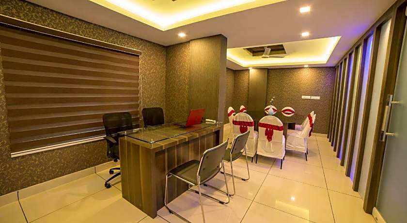 SOUTH GATE RESIDENCY