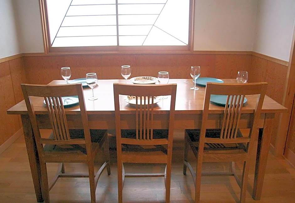 Shirokuma Lodge Hakuba