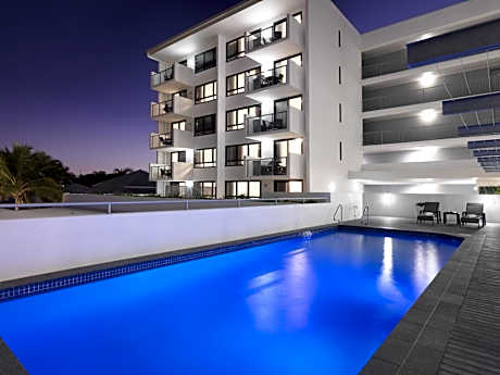 Oaks Mackay Carlyle Suites