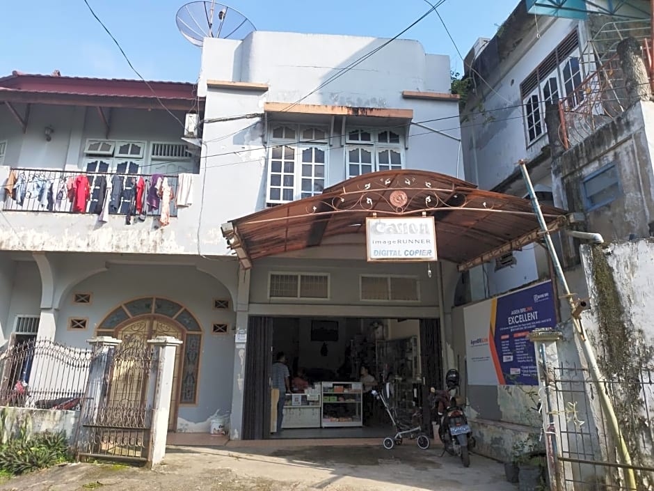 Hotel O Excellent Kost