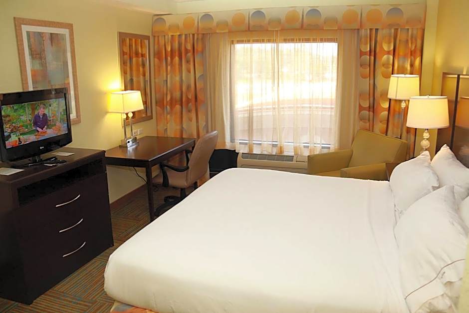 Holiday Inn Express Hotel & Suites Perry By IHG