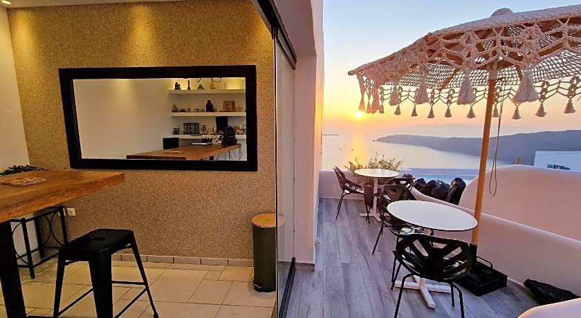 Galaxy Suites & Spa