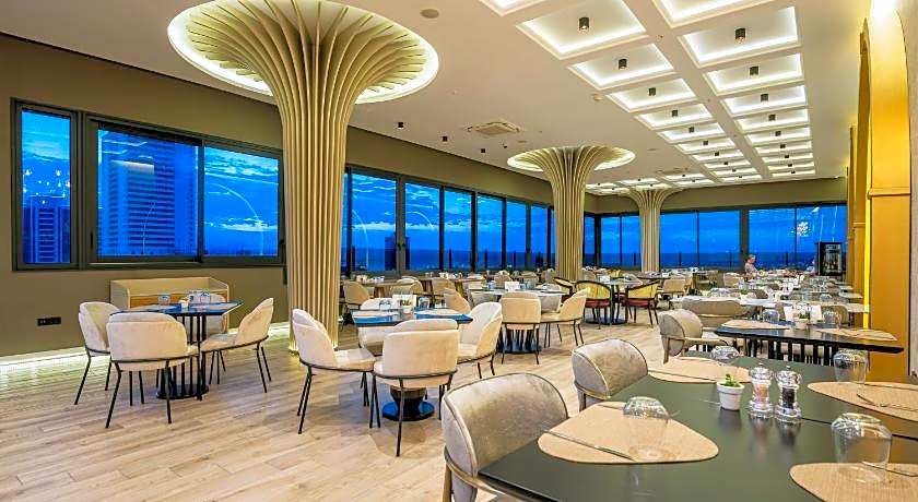 DoubleTree By Hilton Hotel Izmir - Alsancak