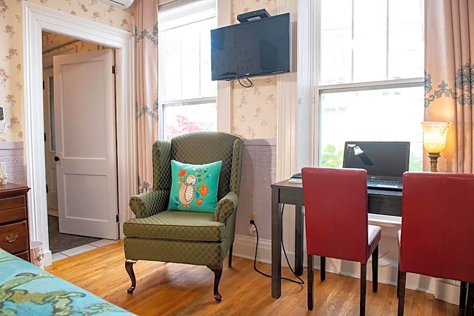 Prince Street Suites
