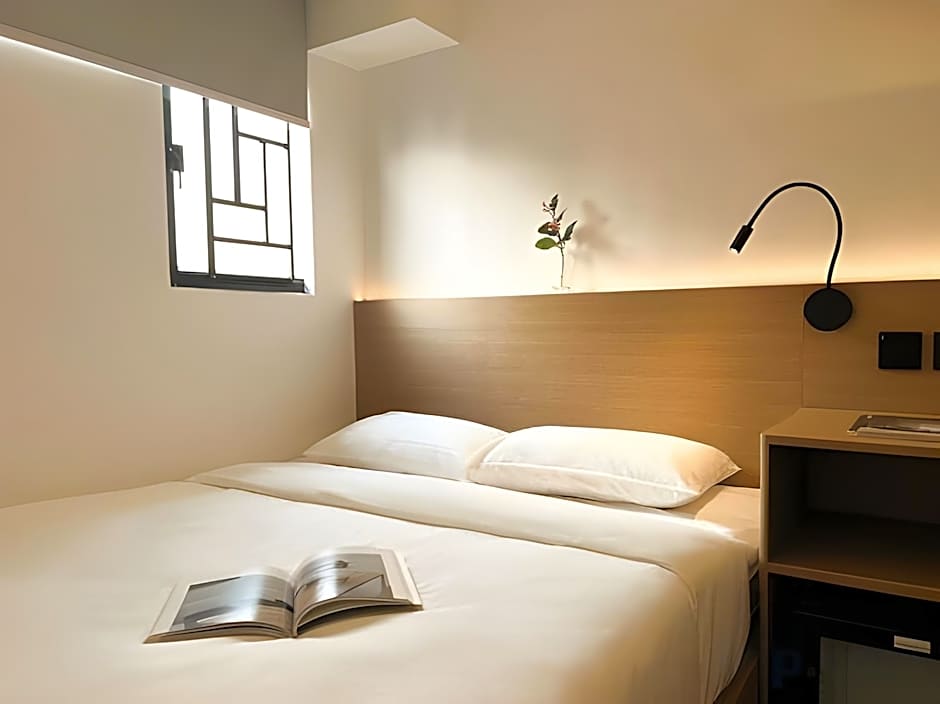 Bridal Tea House Hotel (Yaumatei)