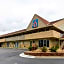 Motel 6-Overland Park, KS