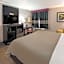Quality Inn & Suites Cincinnati I-275